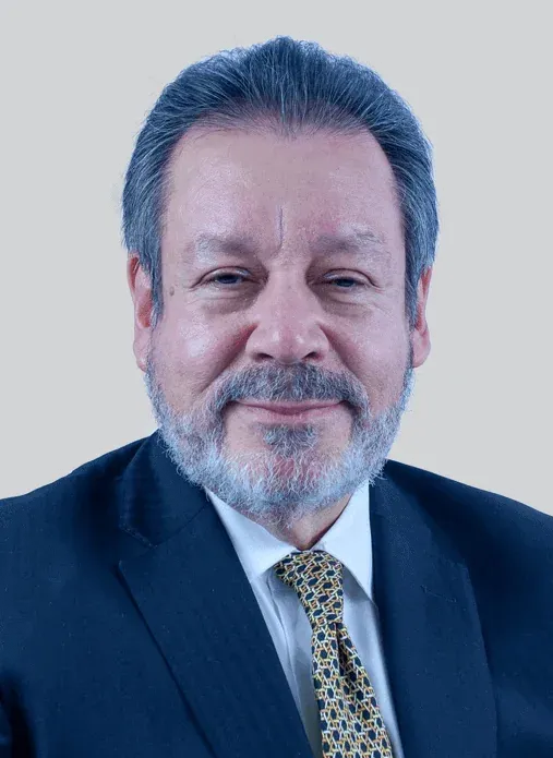 Dr. David Mejía