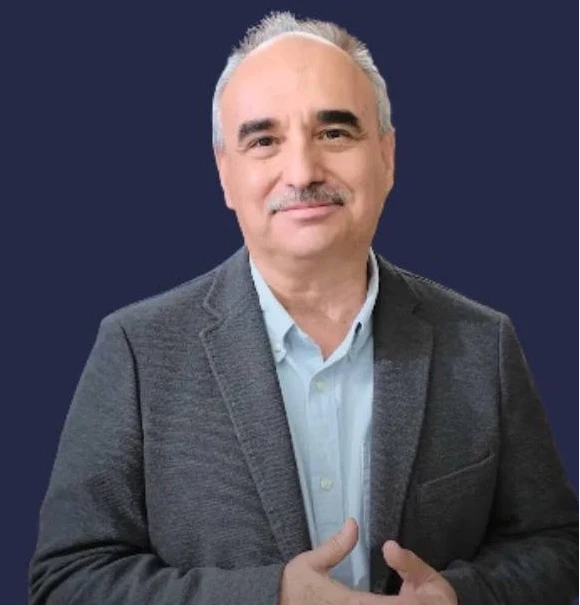 Mtro. Octavio Parga